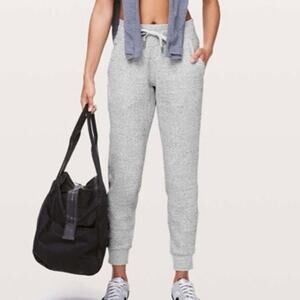 Lululemon Warm Down Jogger II 28" Heathered Light Gray Sweatpants Size 4